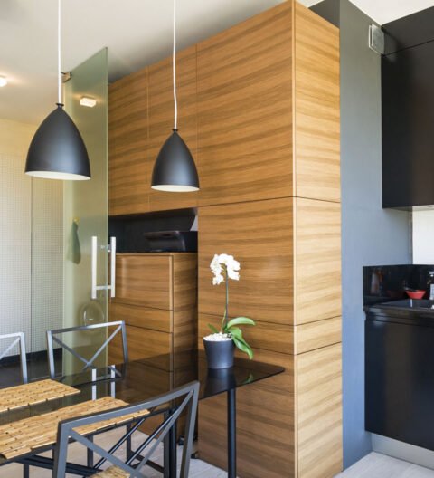 MR PLYWOOD